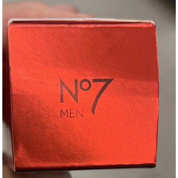 No7 Men Protect & Perfect Intense Advanced Anti-Aging Serum Sensitive 1 Oz. - Picture 2 of 3